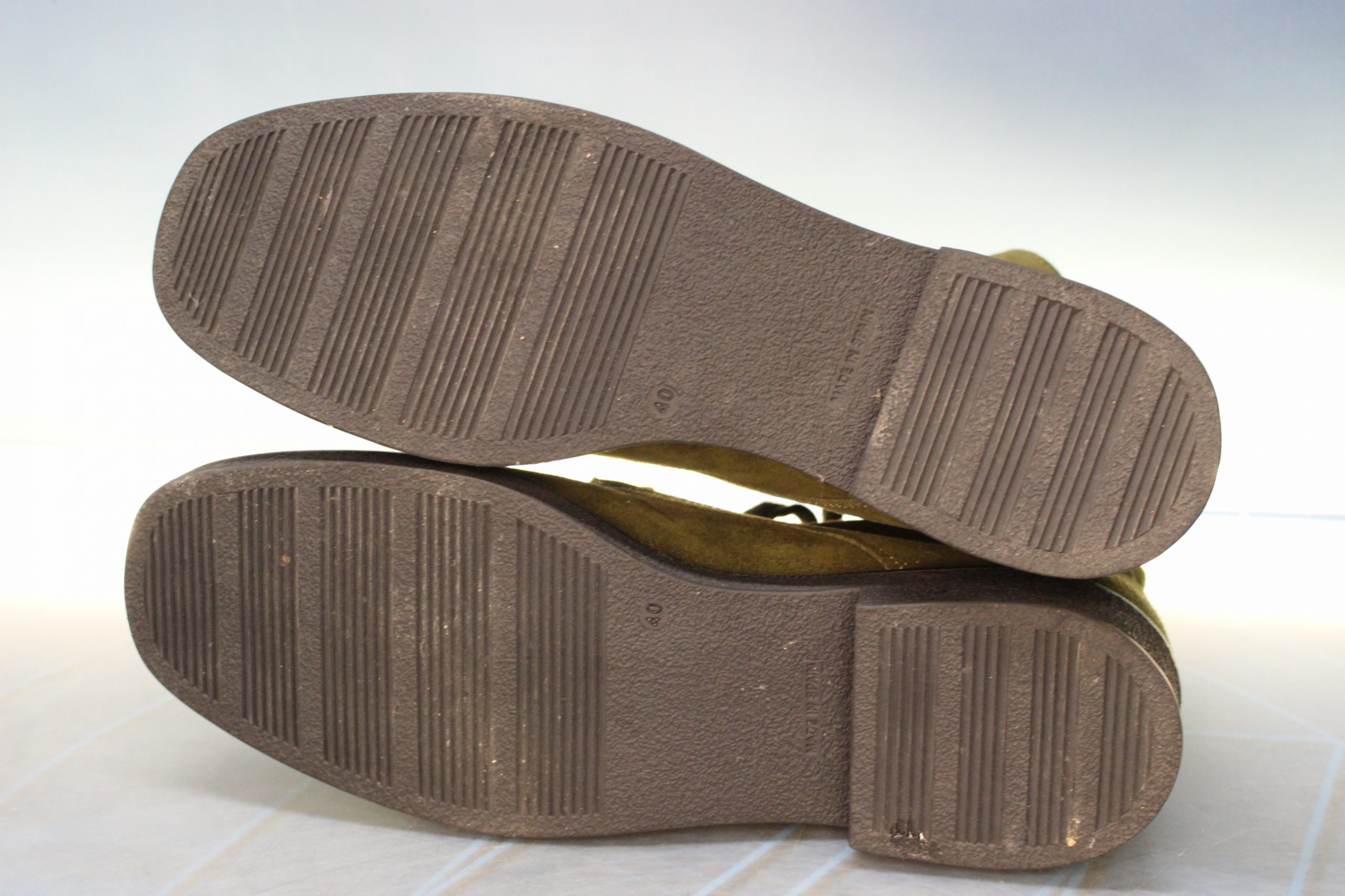 IMG_5486 Botines con cordones piel verde. Talla 40. Nuevos. - Imagen 4