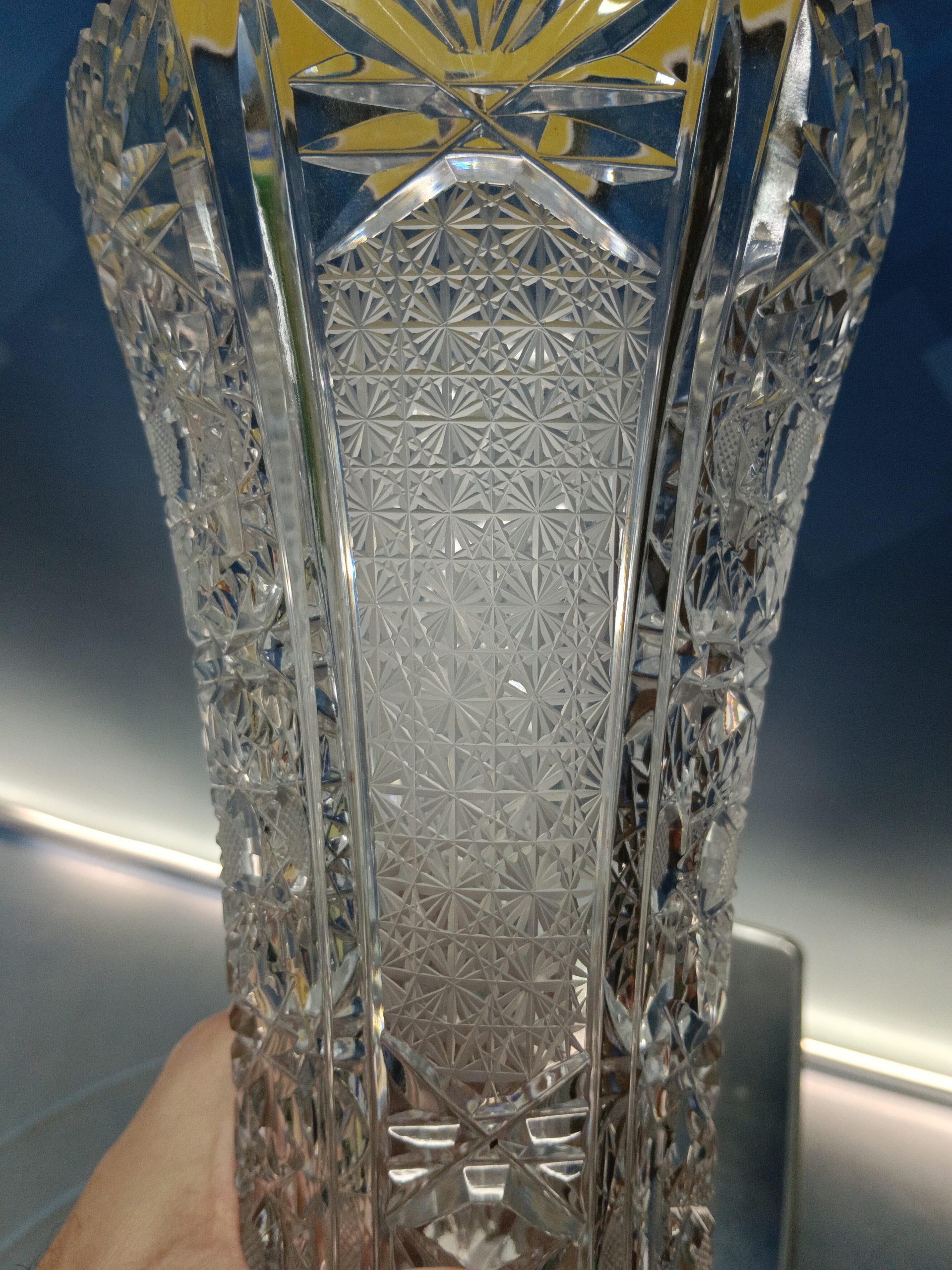 JARRÓN, CENTRO MESA, CRISTAL de BOHEMIA, TALLADO, BASE de PLATA , altura 27 cm - Imagen 14