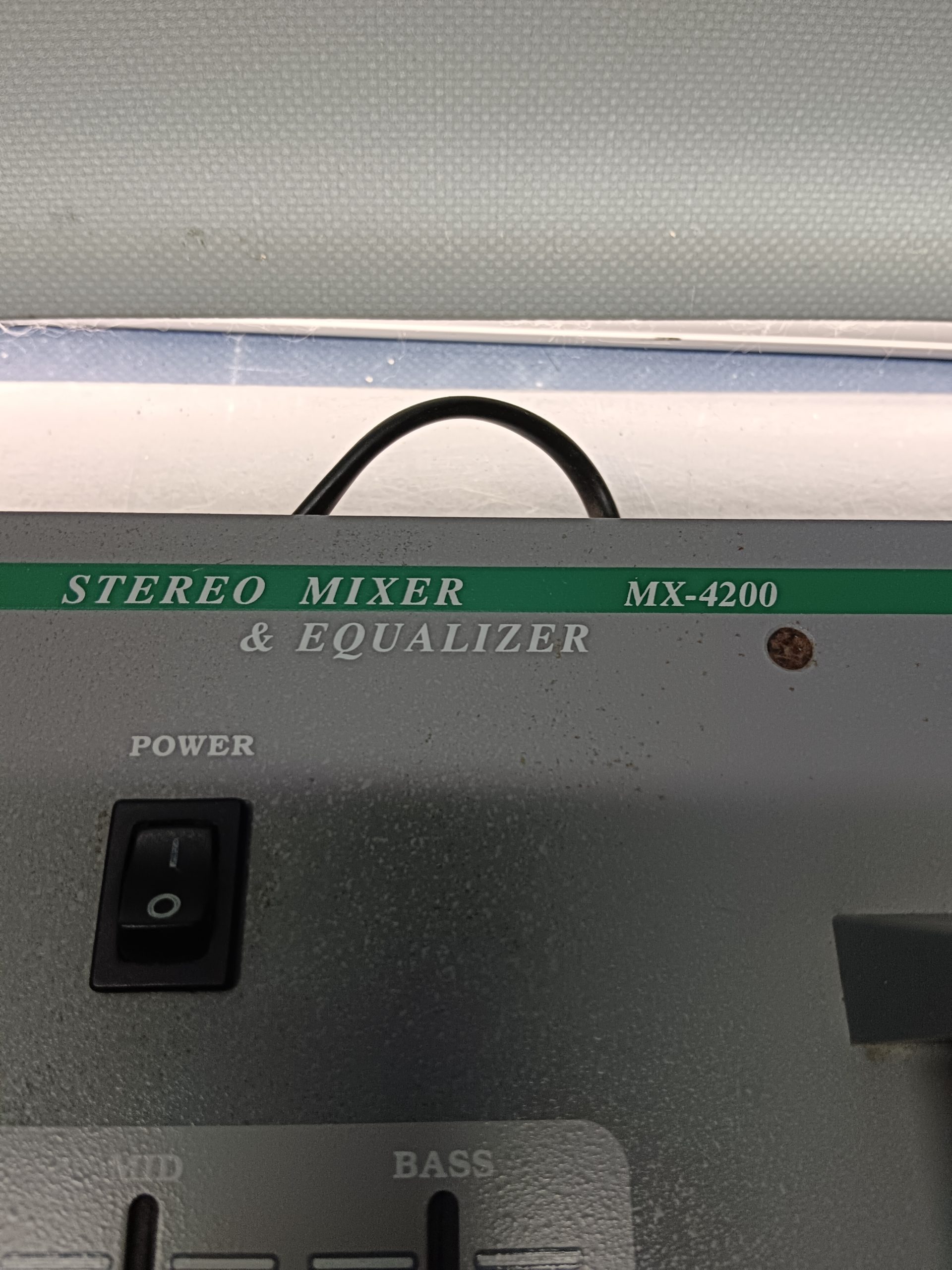 IMG_20240909_164043 Mesa akiyama stereo mixer & equalizer  mx-4200 - Imagen 11