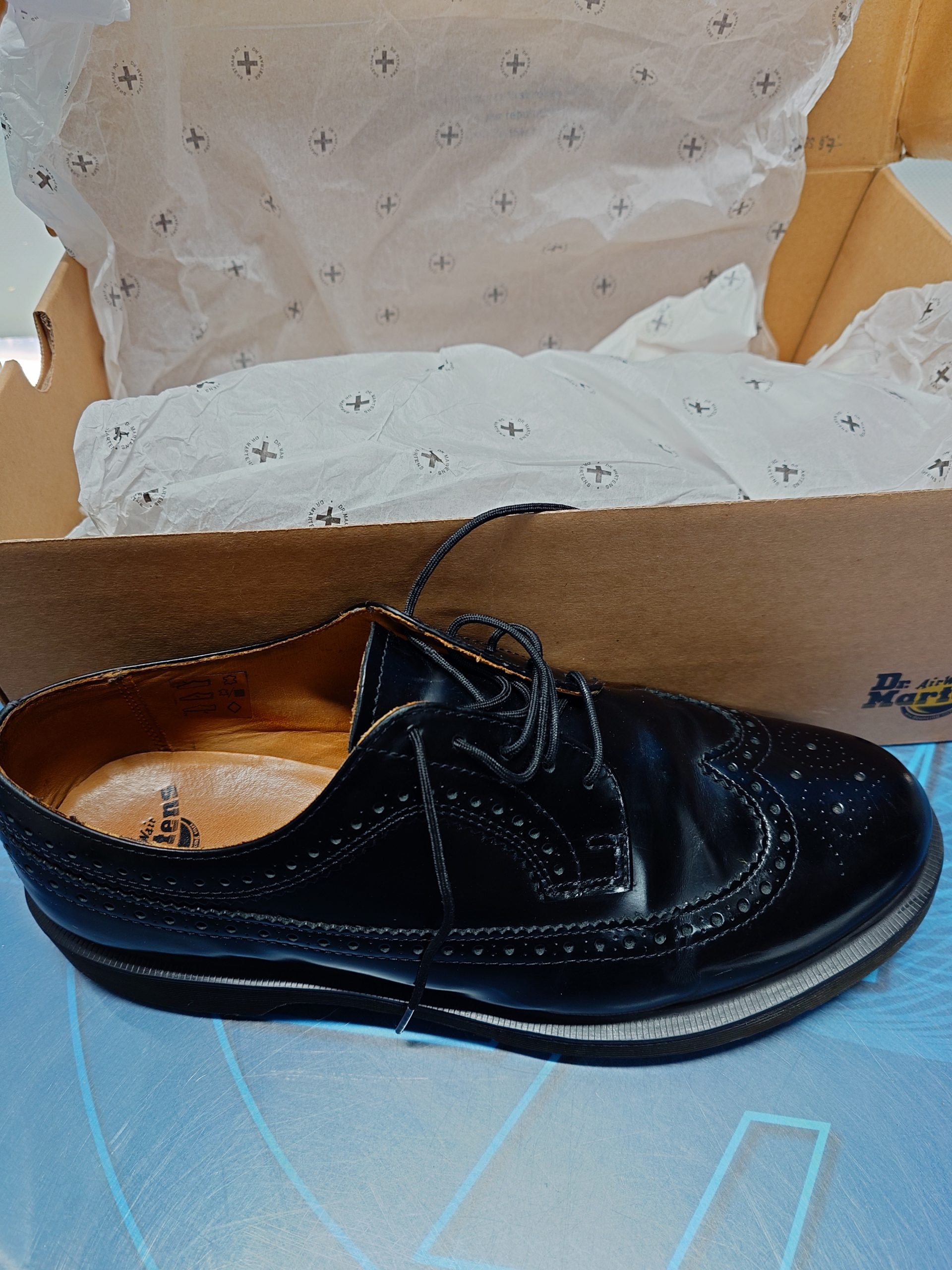 Dr. Martens air wair t.45 smooth black - Imagen 15