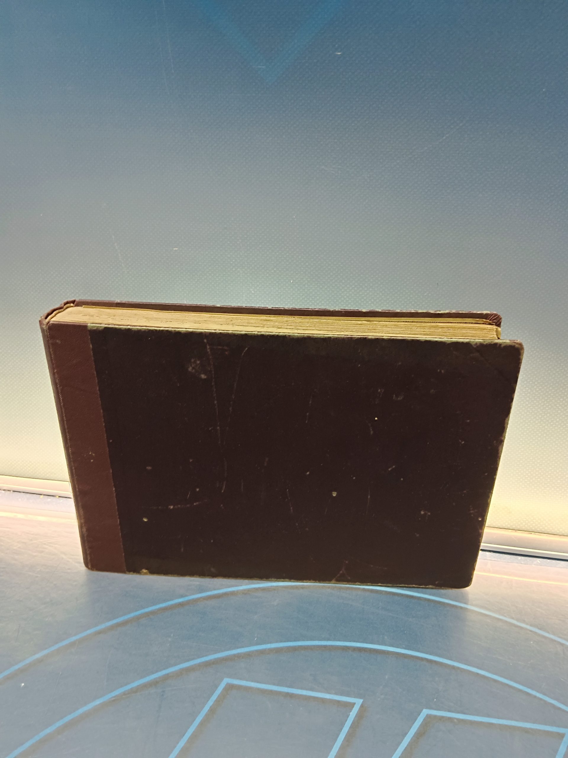 IMG_20250309_194210 tebeo apaisado cómic, COLECCIÓN COMANDOS,  53 NÚMEROS,  ENCUADERNADOS ORIGINAL. EDIT.VALENCIANA 1954 - Imagen 2