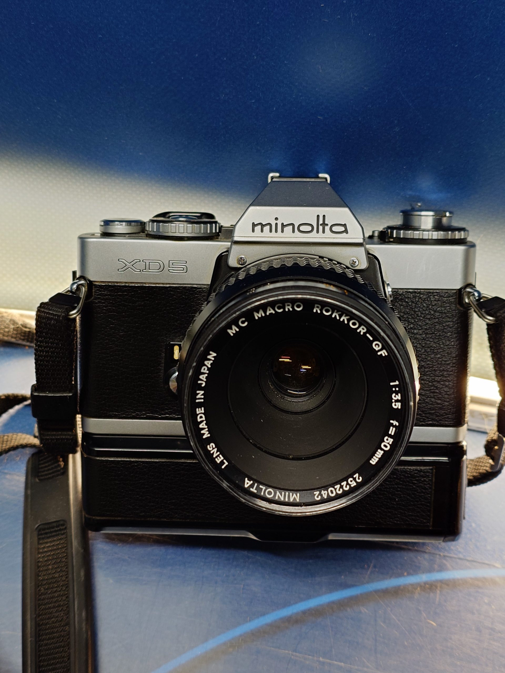 cámara analógica MINOLTA XD-5 objetivo MC ROKKOR 1:3,5/50mm, en perfecto estado