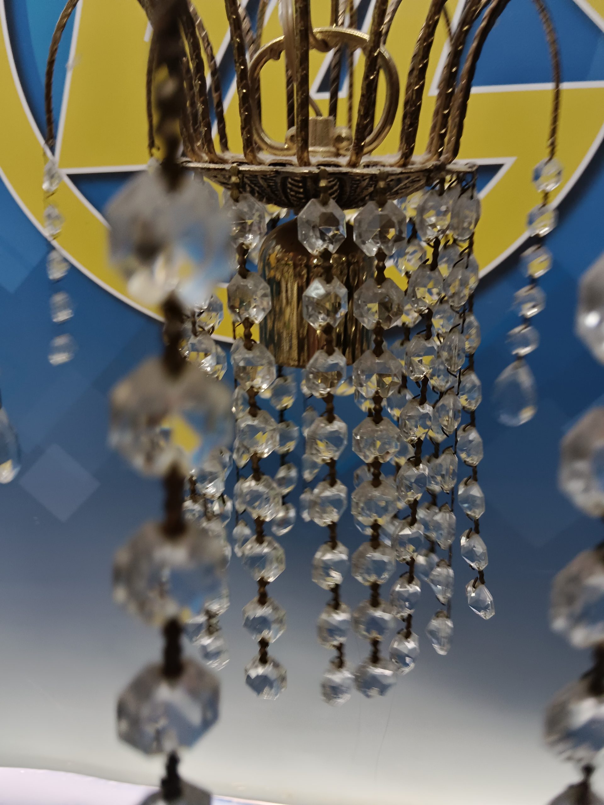 Preciosa Lampara de techo Araña, mid century, cristal de roca, 18 brazos, 56 cm. - Imagen 2