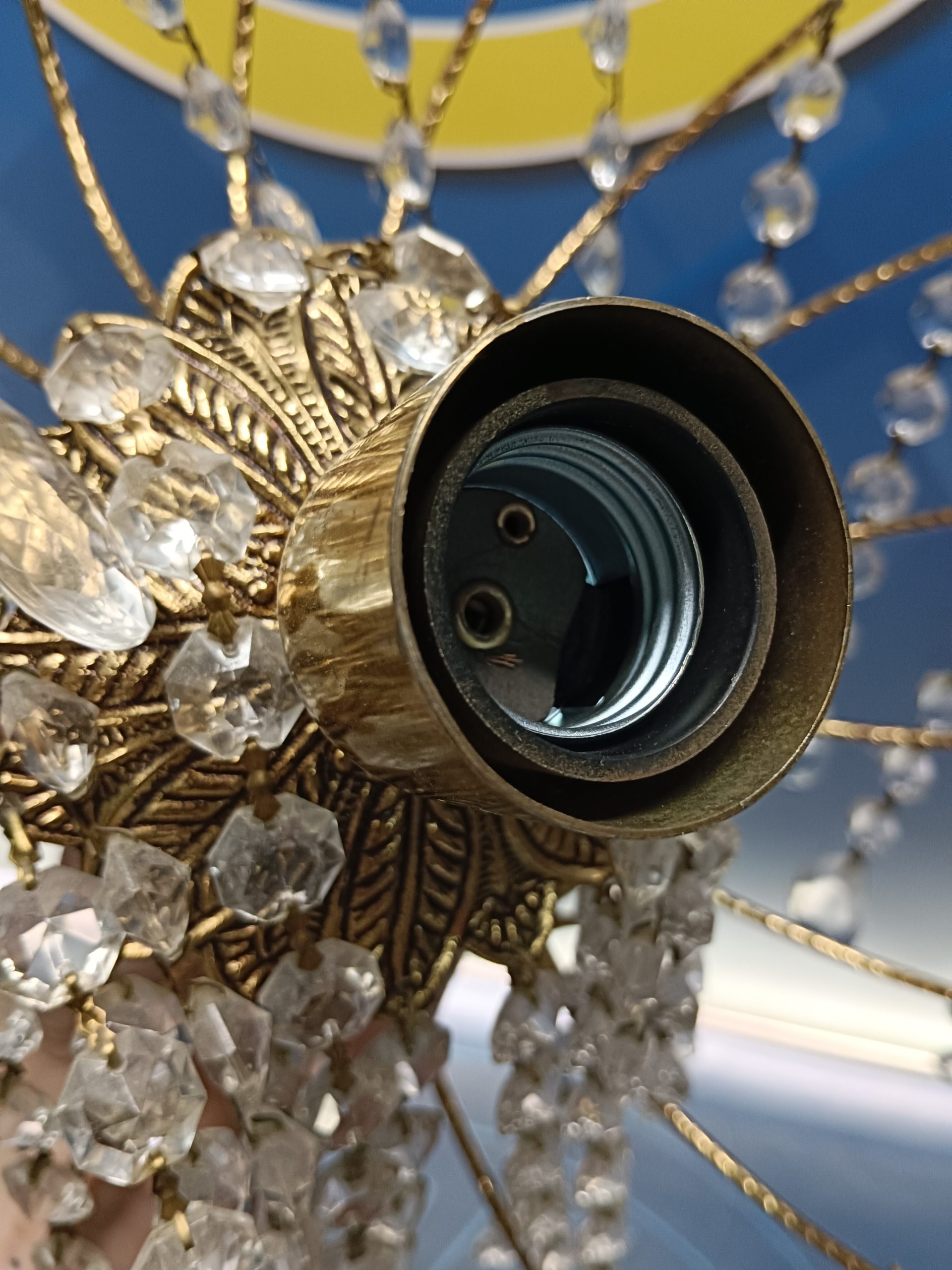 Preciosa Lampara de techo Araña, mid century, cristal de roca, 18 brazos, 56 cm. - Imagen 15