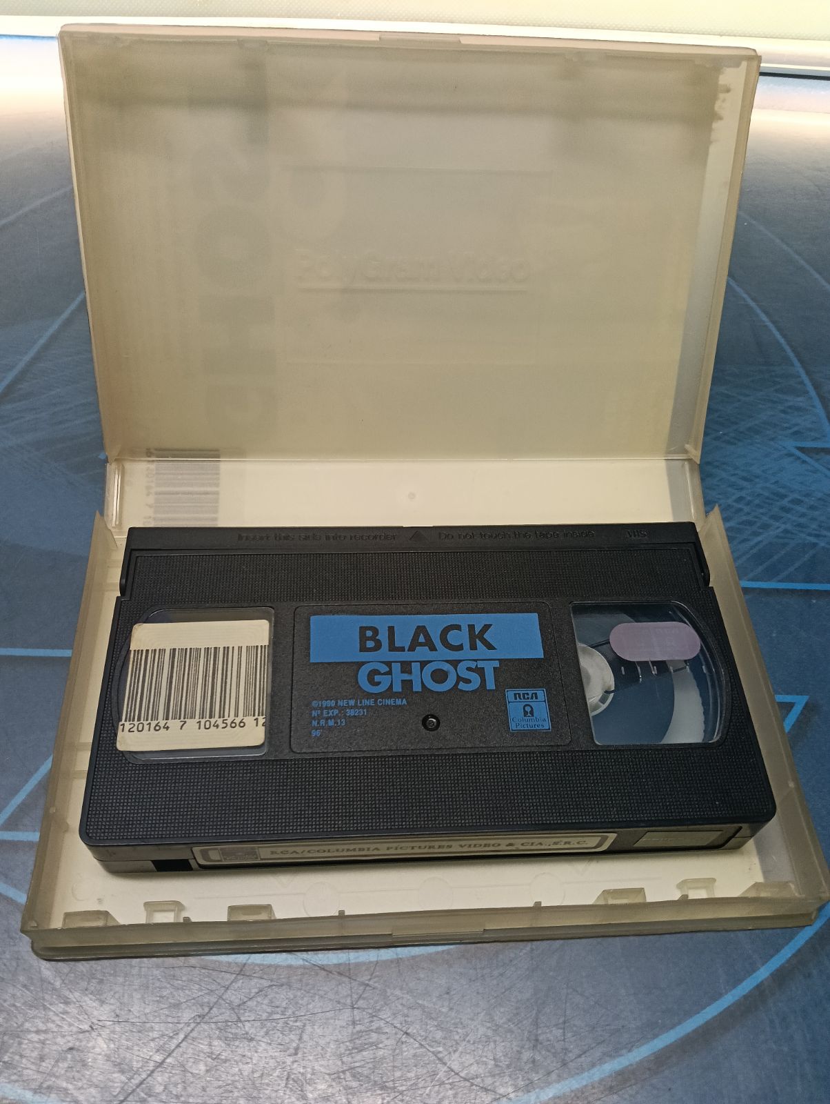 Black Ghost - VHS - Imagen 4