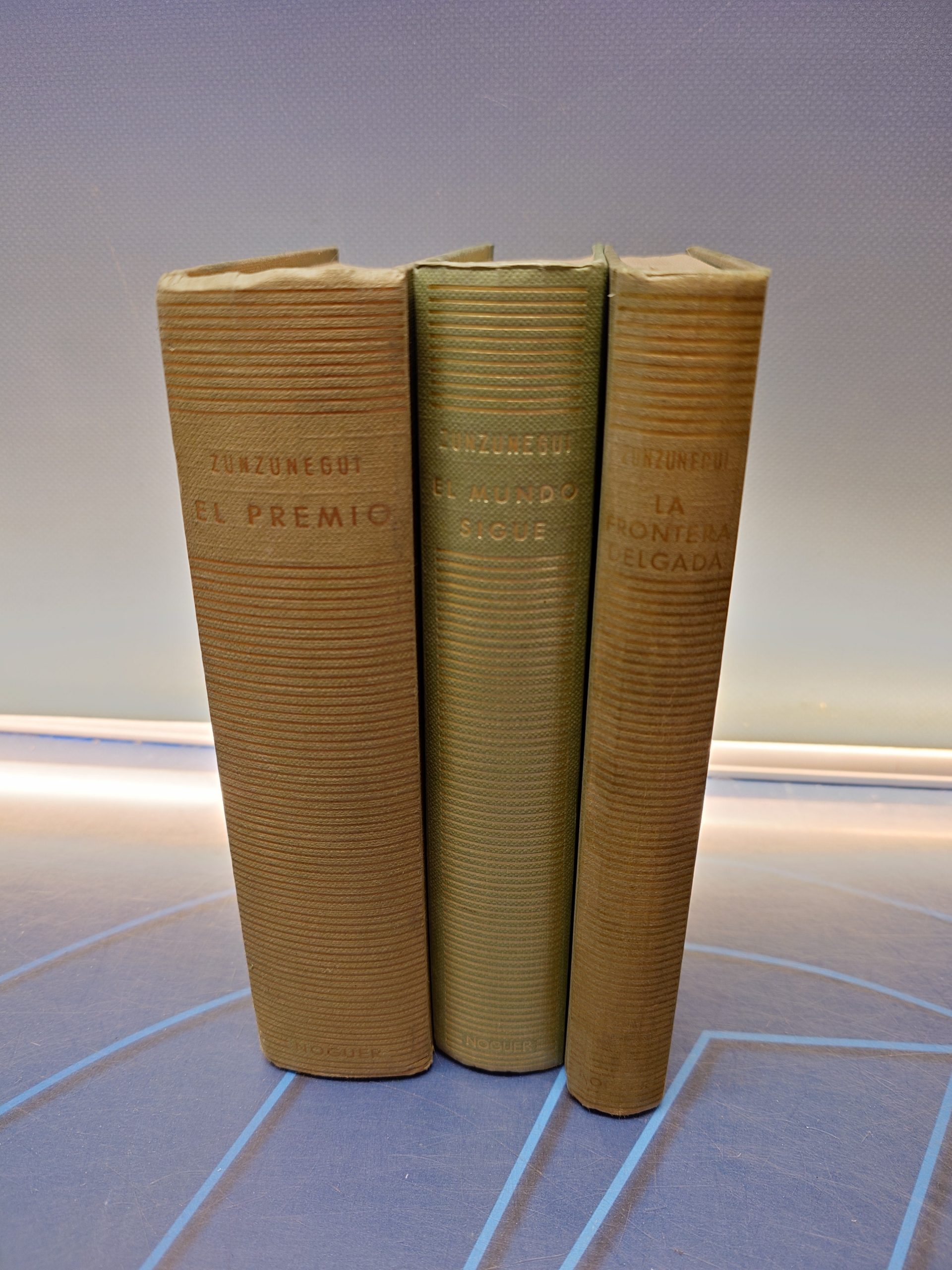 Lote 3, libros, novelas , editorial Noguer