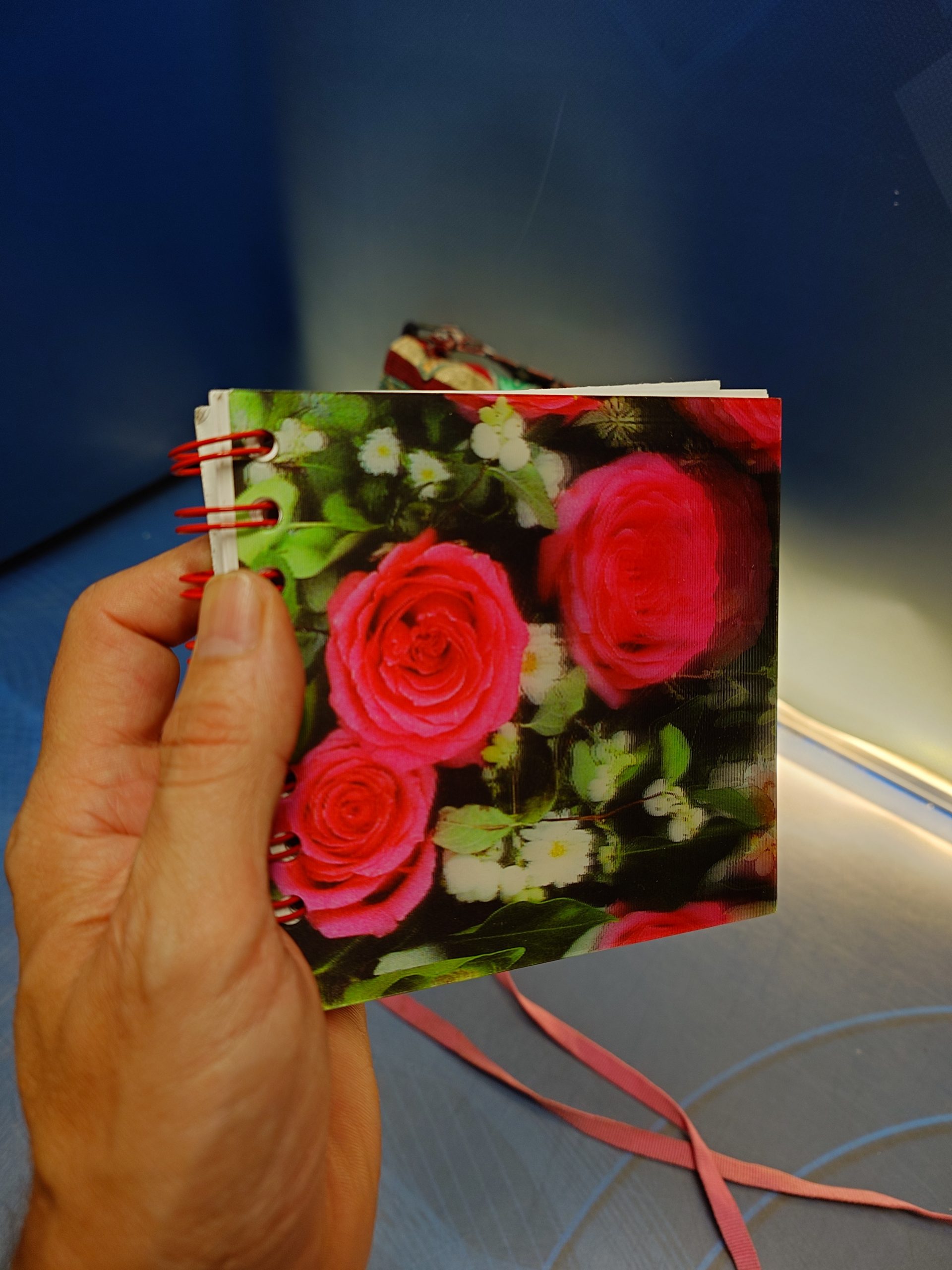Juego, tres mini bolsos, cuaderno y bisutería - Imagen 7