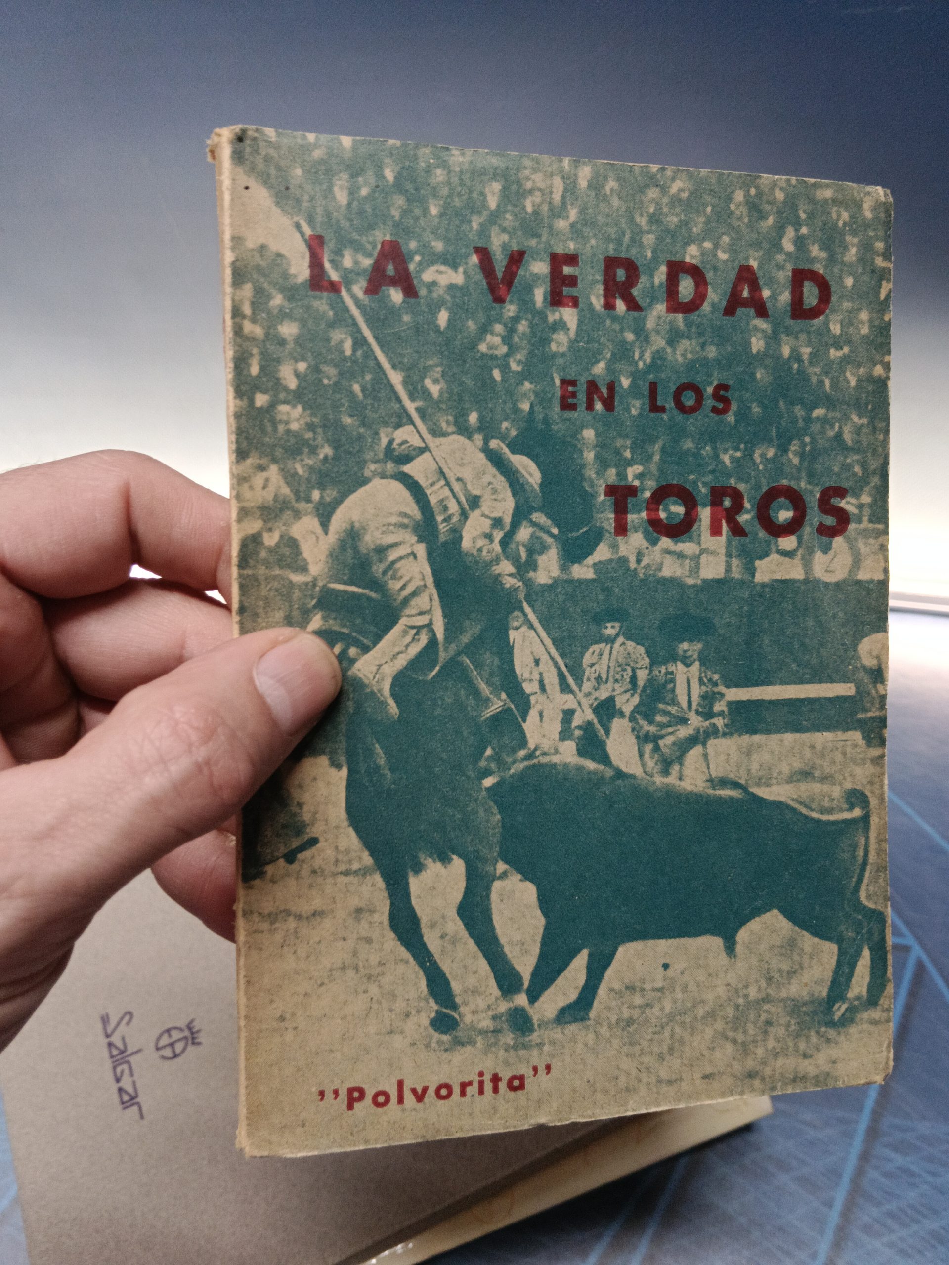 3 Libros TAUROMAQUIA , toreros y caballeros, LA VERDAD EN LOS TOROS y DICCIONARIO ILUSTRADO DE TÉRMINOS TAURINOS - Imagen 4