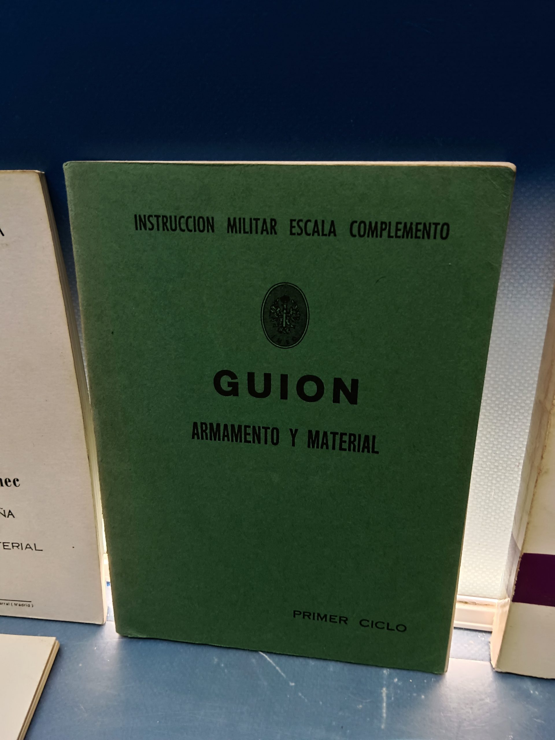 5 libros militares, manuales, armamento, academia artilleria y mas - Imagen 6