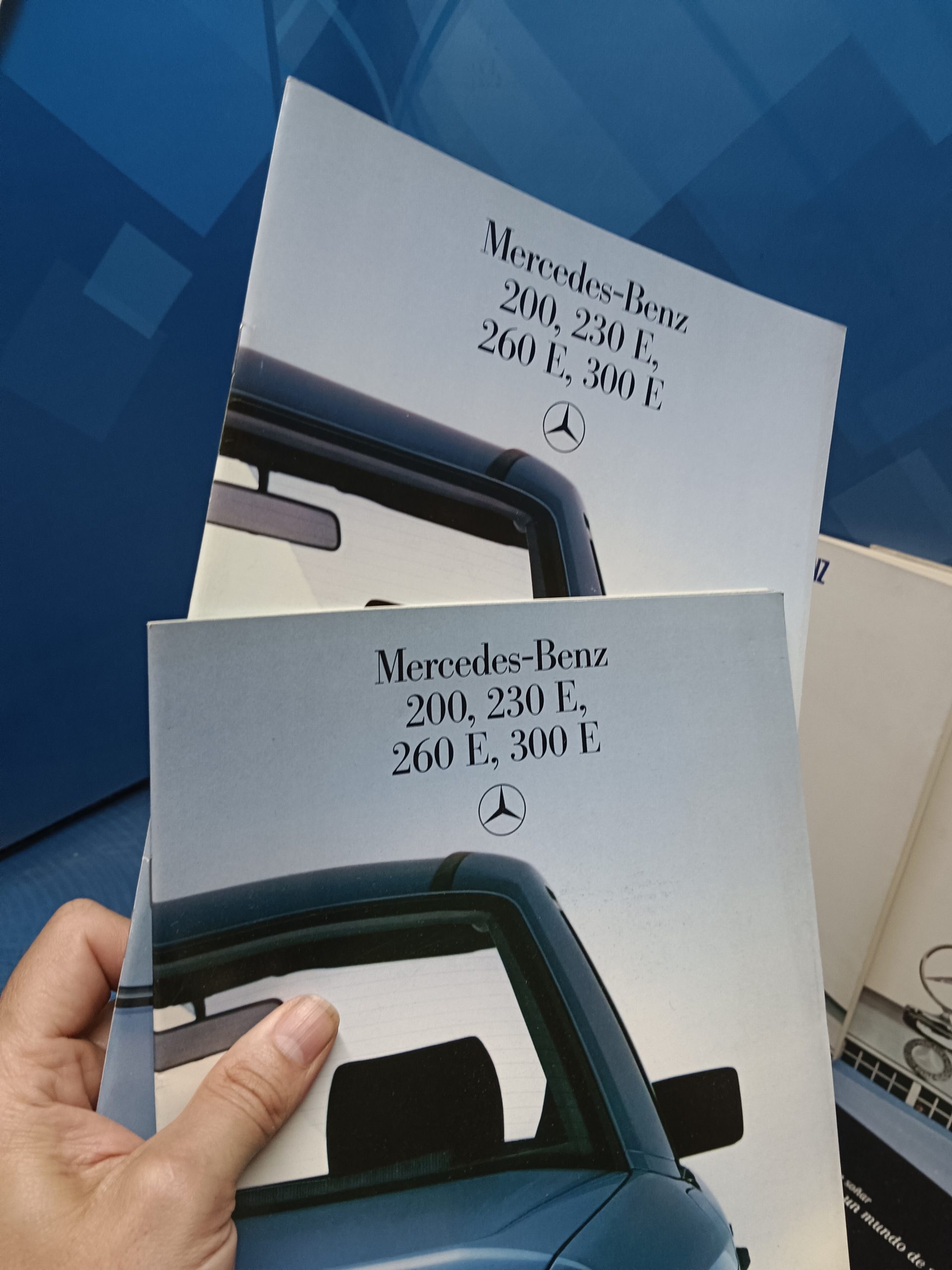 11 REVISTAS catálogos, MERCEDES-BENZ , buen estado - Imagen 8