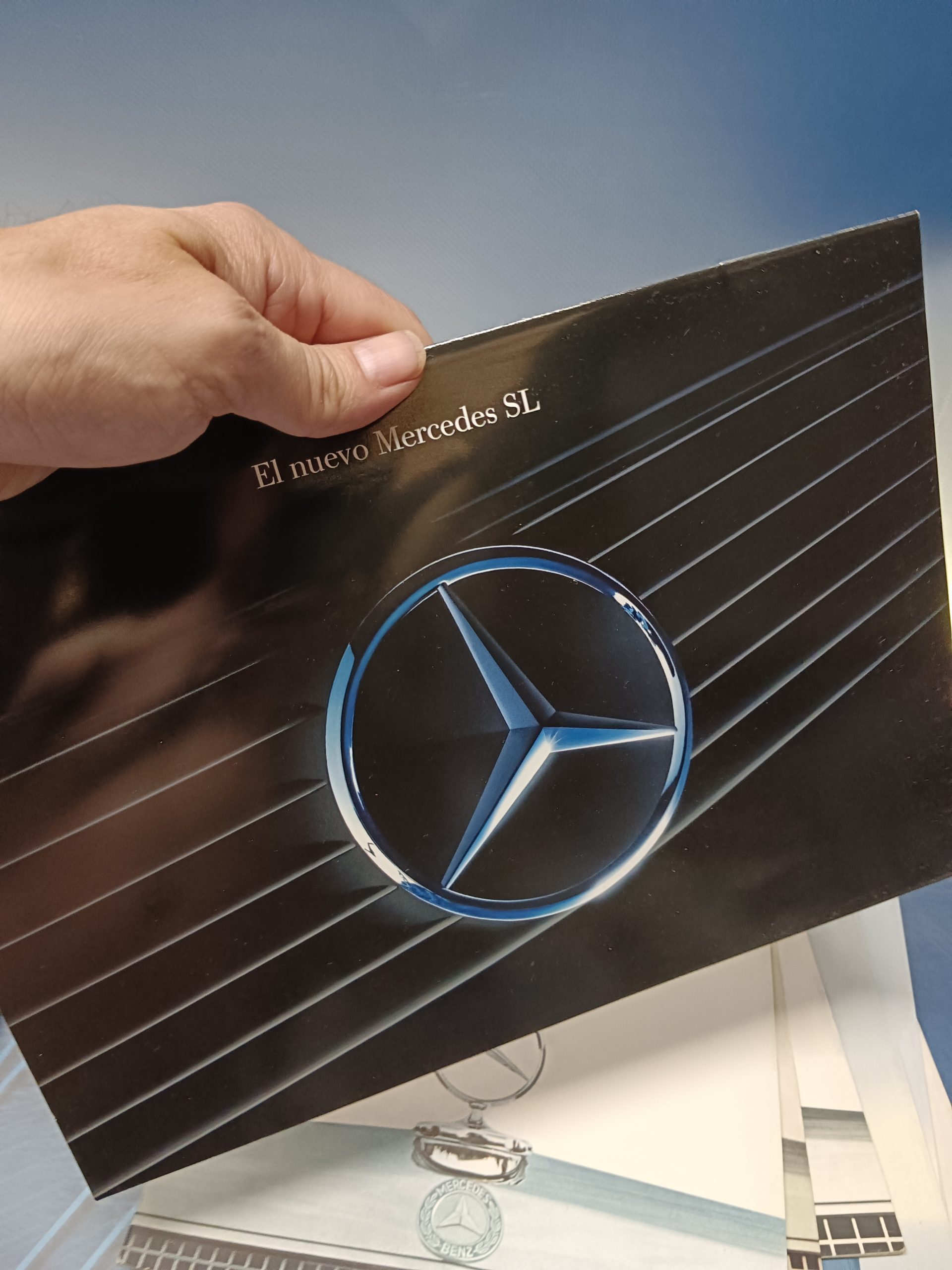 11 REVISTAS catálogos, MERCEDES-BENZ , buen estado - Imagen 5