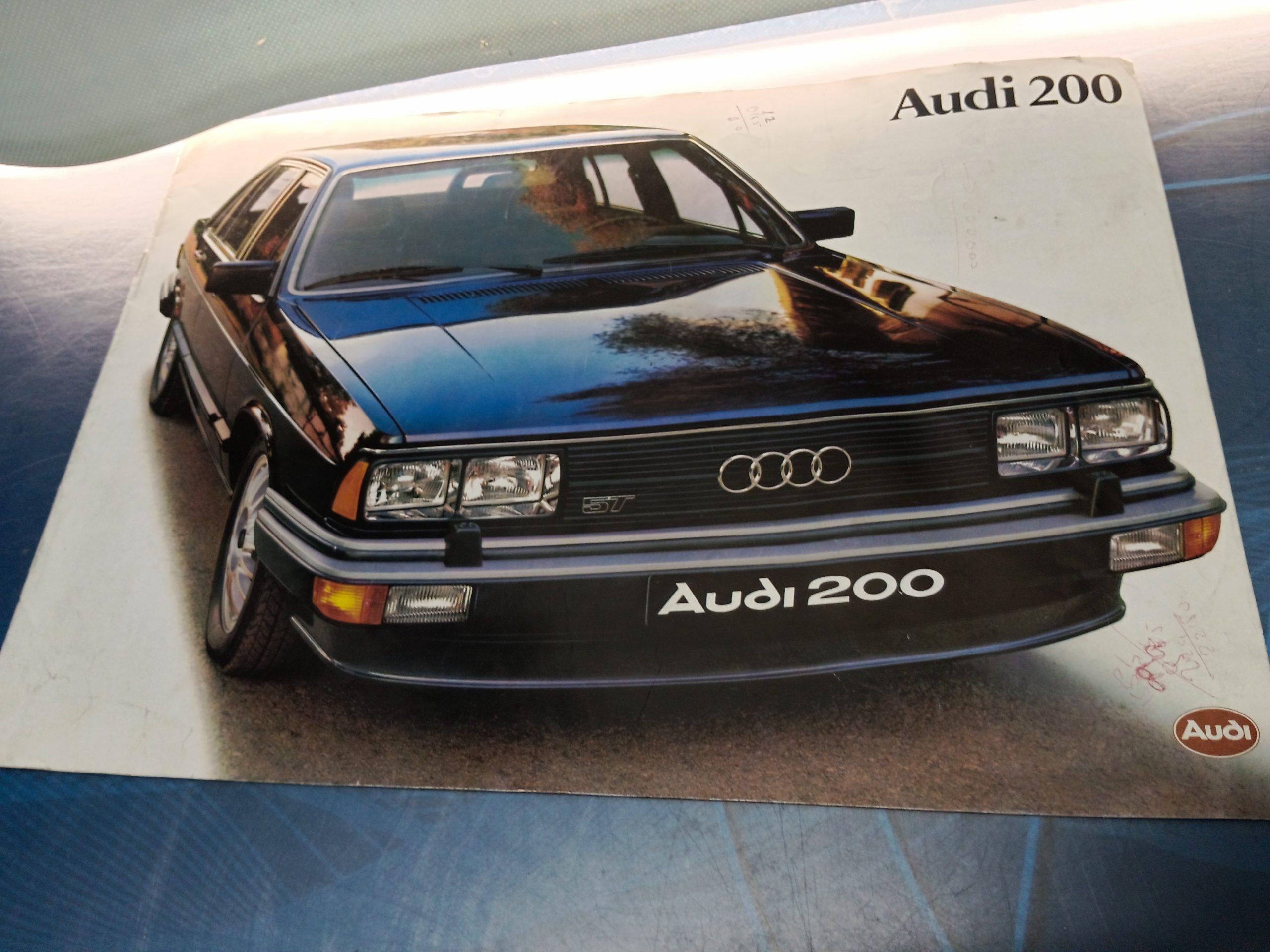 4 catálogos, REVISTAS Audi, diferentes, buen estado - Imagen 3