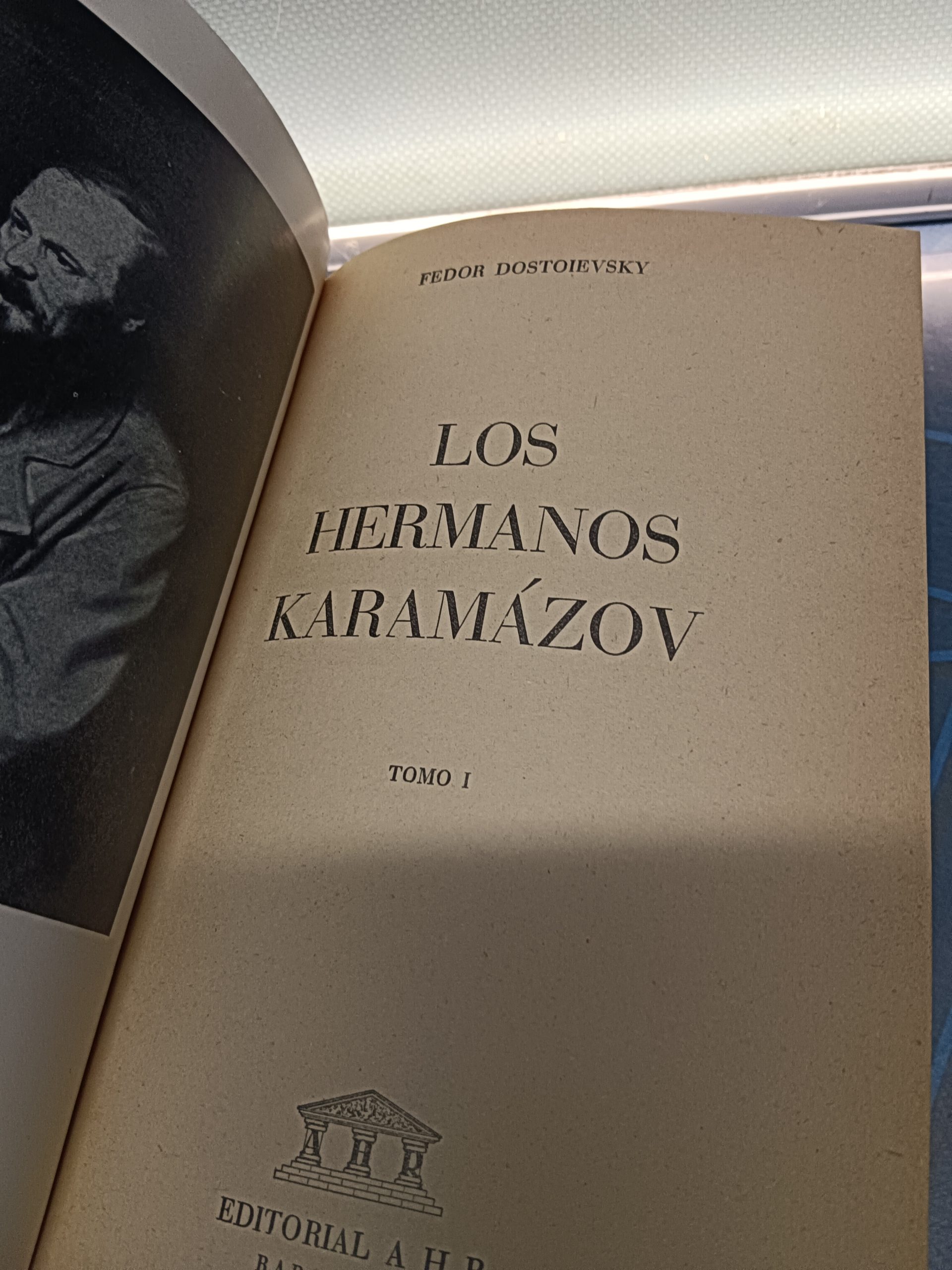 LOS HERMANOS KARAMAZOV, TOMO I- FEDOR DOSTOIEVSKY , EDITORIAL A H R 1956 - Imagen 5