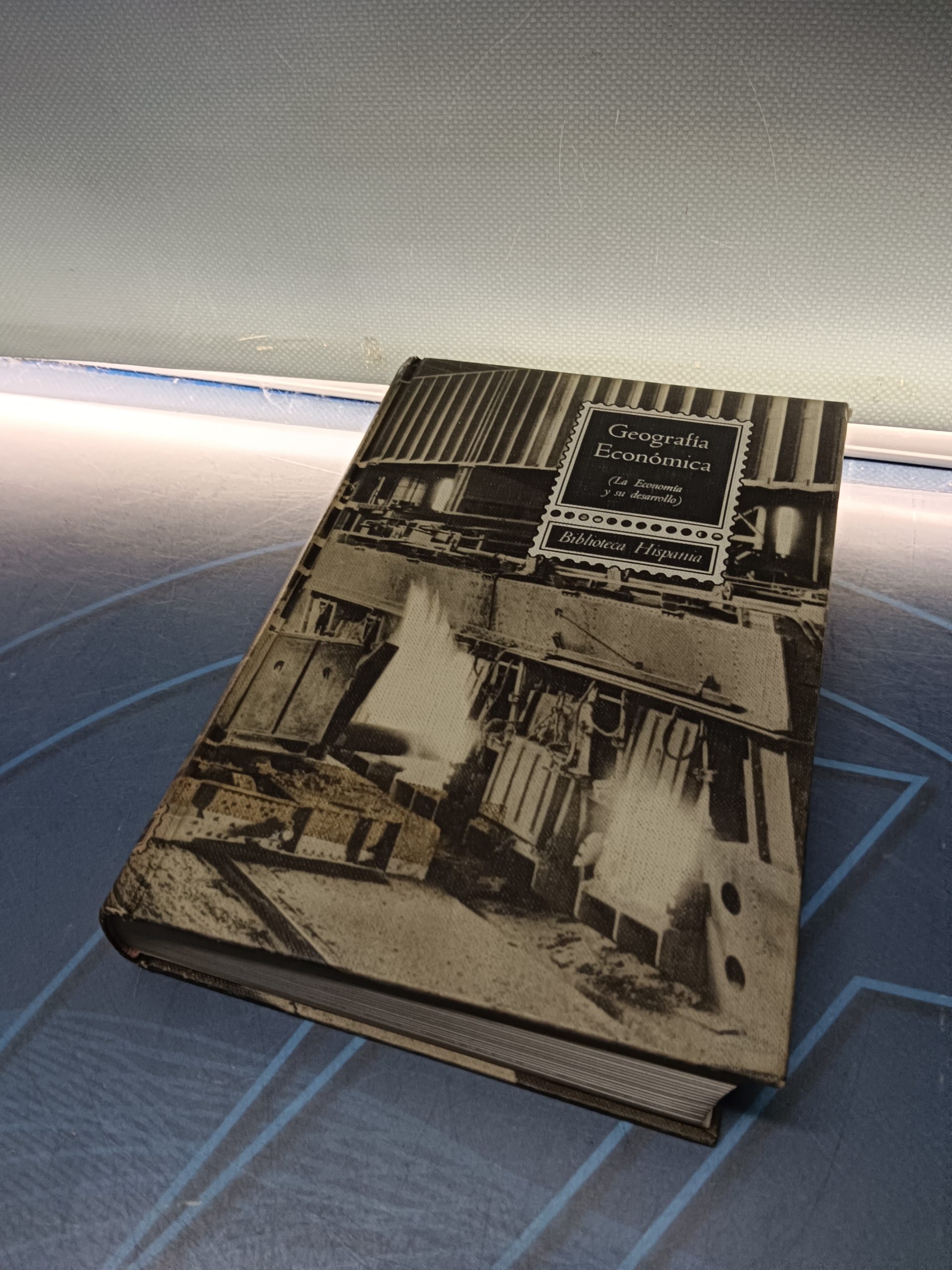 libro, GEOGRAFÍA ECONÓMICA (LA ECONOMÍA Y SU DESARROLLO) - Imagen 3