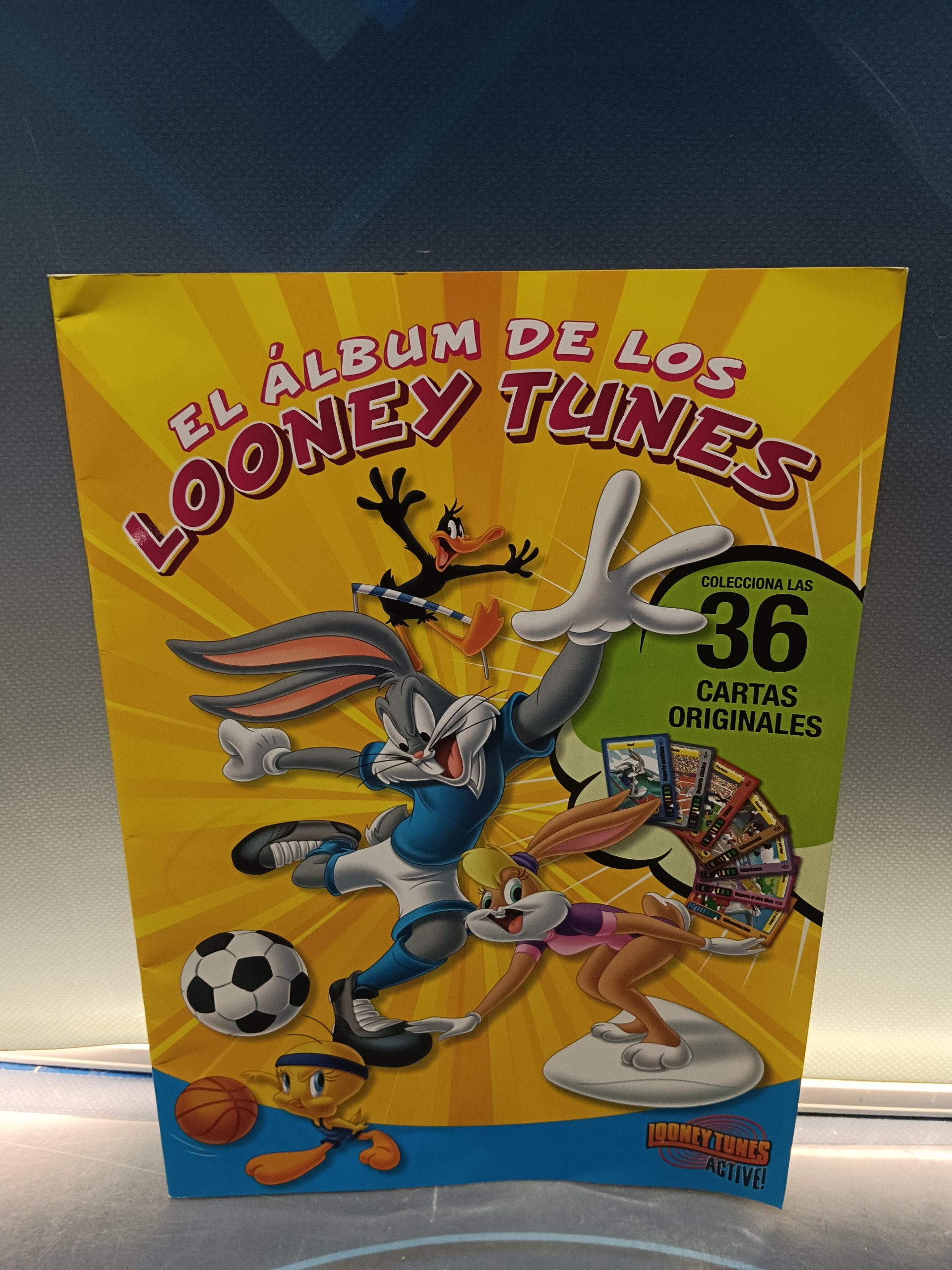 EL ALBUM DE LOS LOONEY TUNES - SUPERMERCADOS EL ARBOL-ACTIVE-incompleto, 13 de 36 cartas