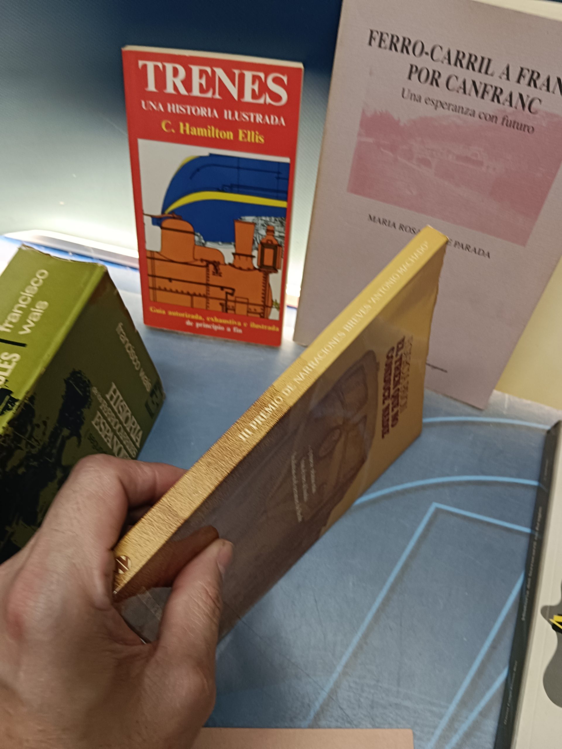 Lote de 6 libros-Historia del ferrocarril y mas - Imagen 7