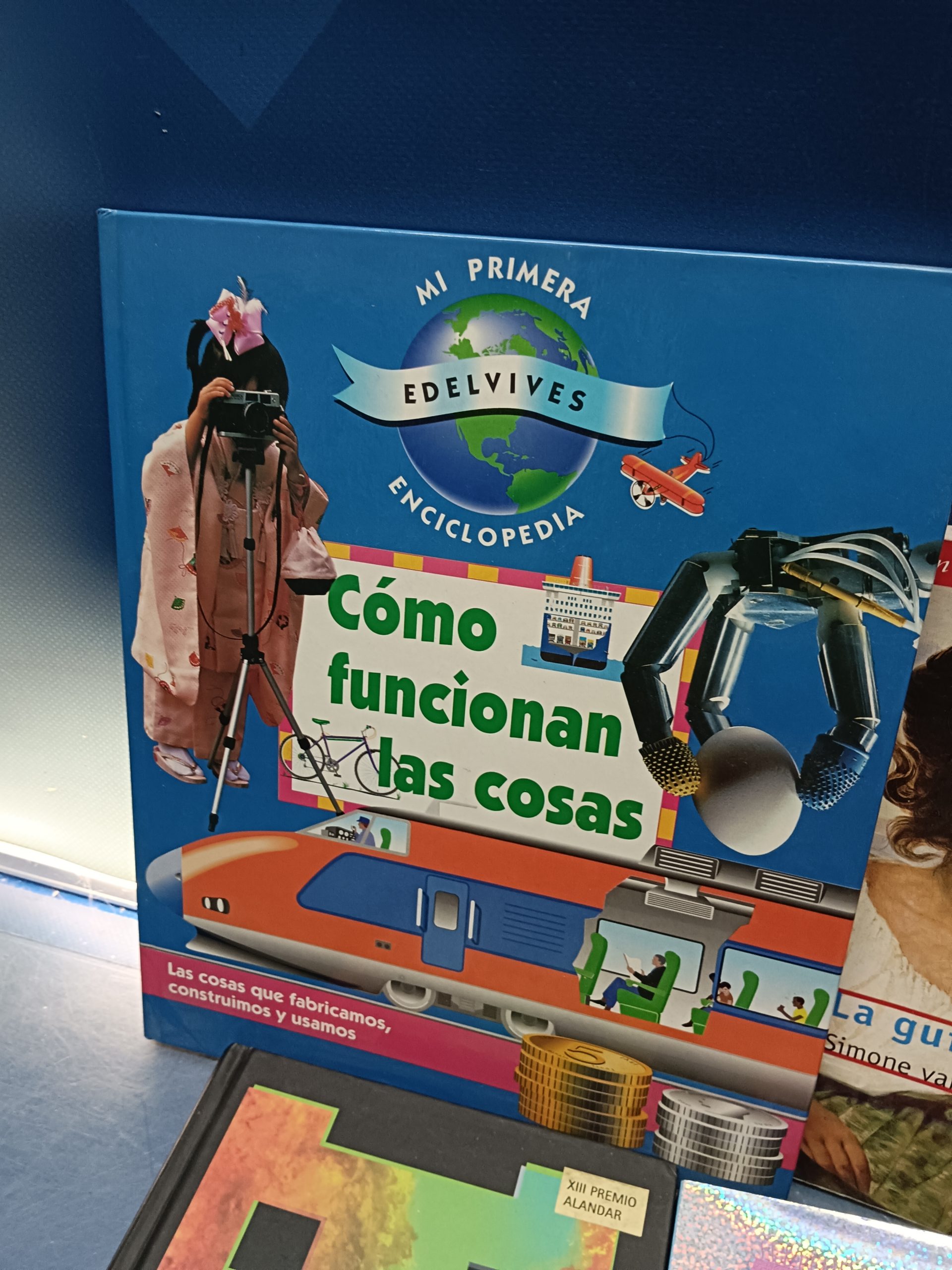 12 cuentos juveniles variados - Imagen 2