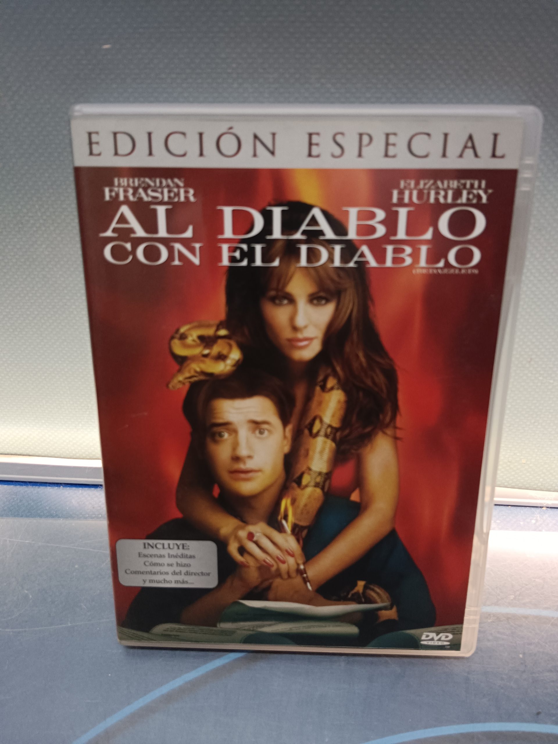 DvD edicion especial, Al diablo con el diablo