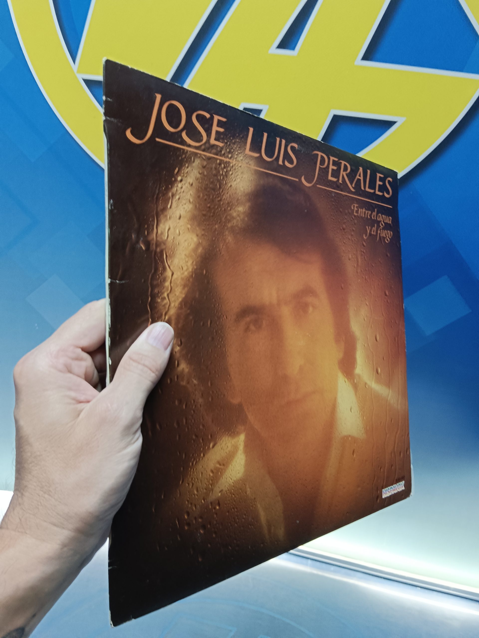 Disco LP vinilo José Luis Perales entre el agua y el fuego - Imagen 2
