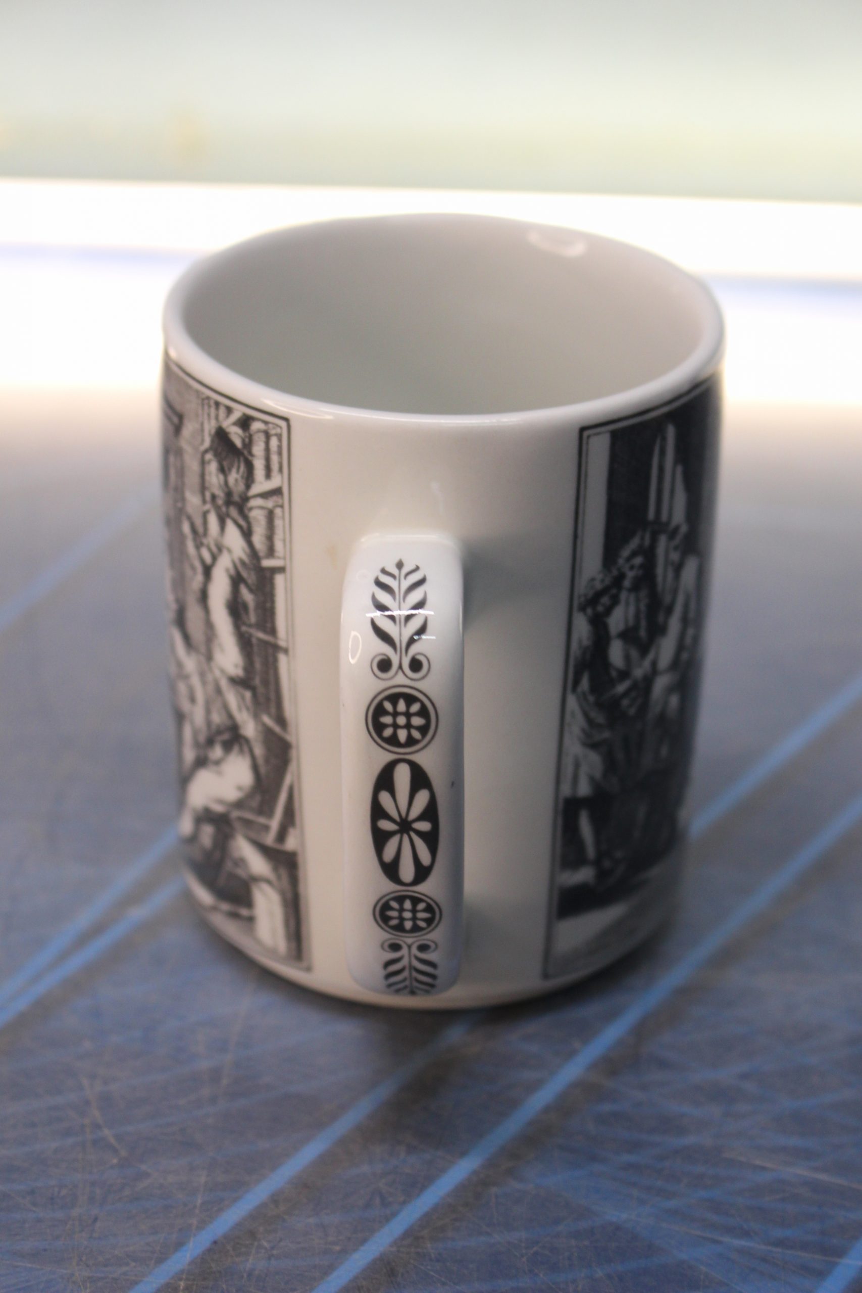 Pontesa. Café Monky. Cafeteras, tazas y platos. 24 piezas. - Imagen 14