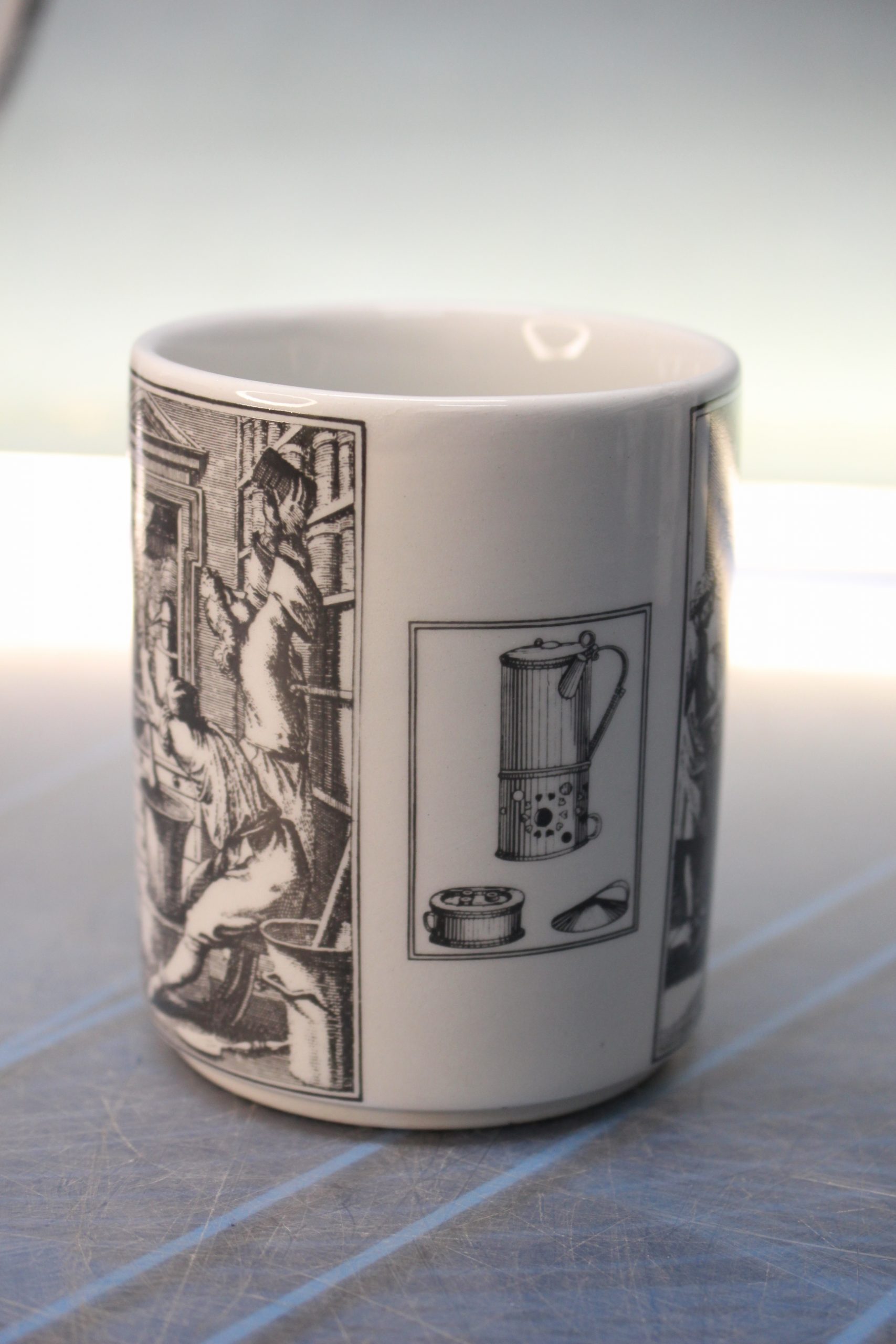 Pontesa. Café Monky. Cafeteras, tazas y platos. 24 piezas. - Imagen 13