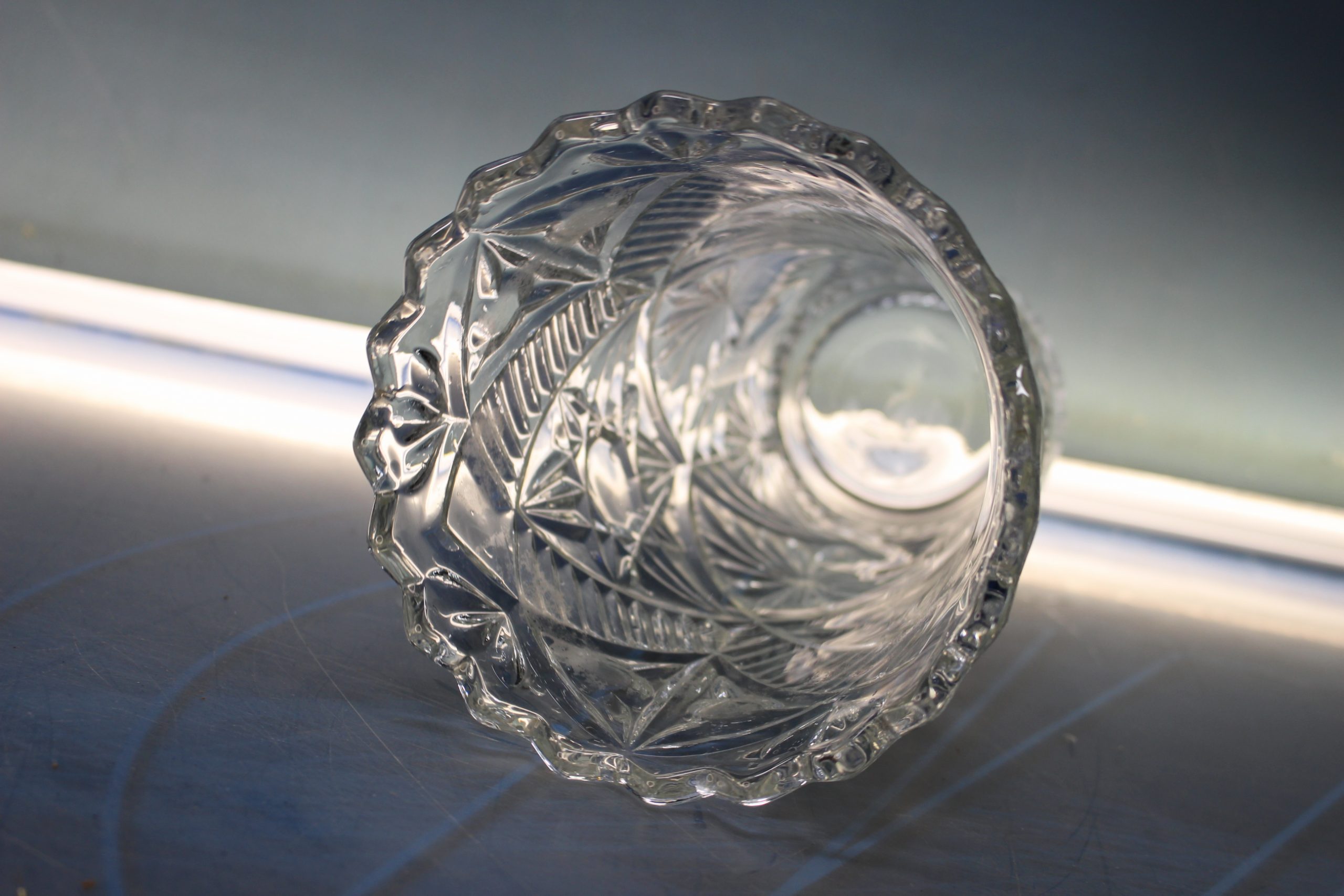 Jarrón de cristal tallado, mediados s.XX. - Imagen 3