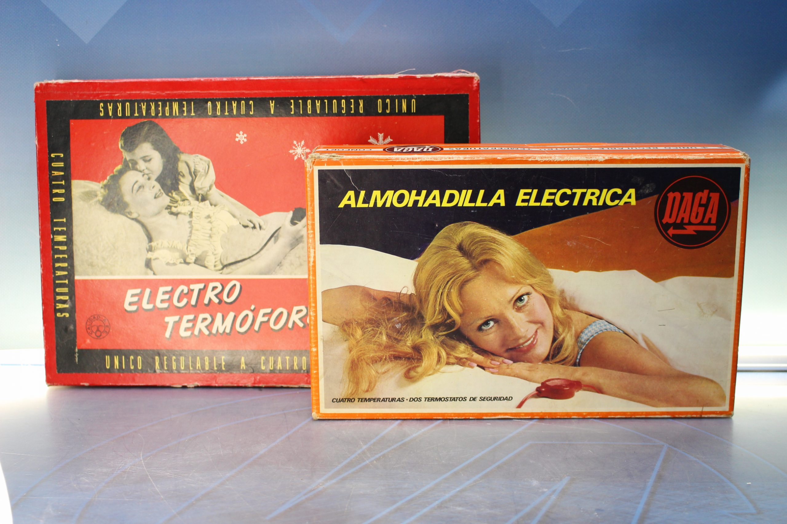Daga. Electro-termóforo, almohadilla eléctrica. Años 50 y 70.