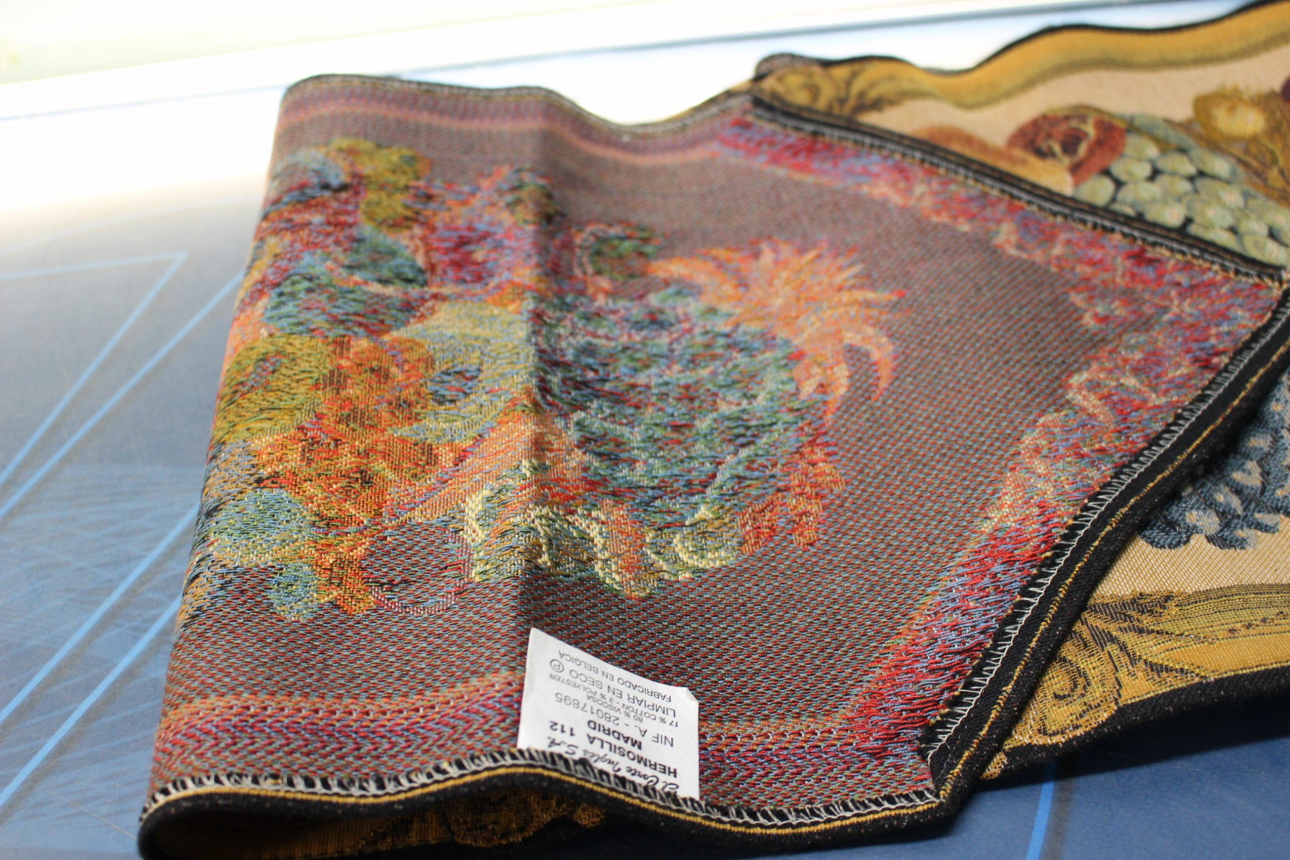 Tapete, camino de mesa espolinado. Frutas, Bélgica. - Imagen 5