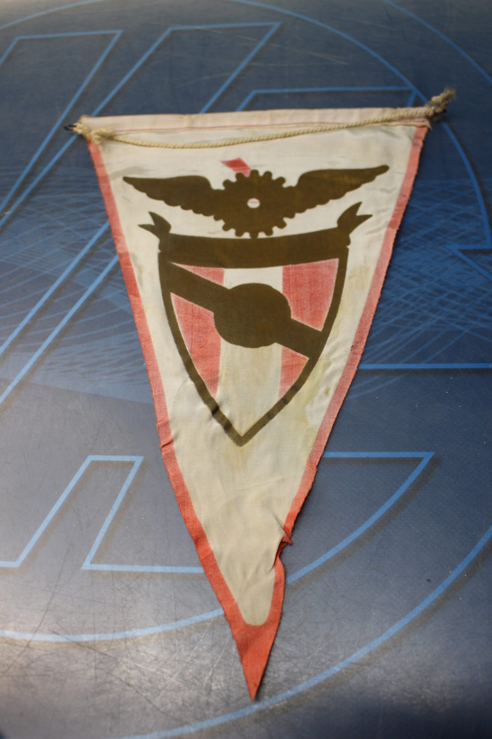 Banderín C.B. Aismalibar años 60. Voleibol, balón volea. - Imagen 2