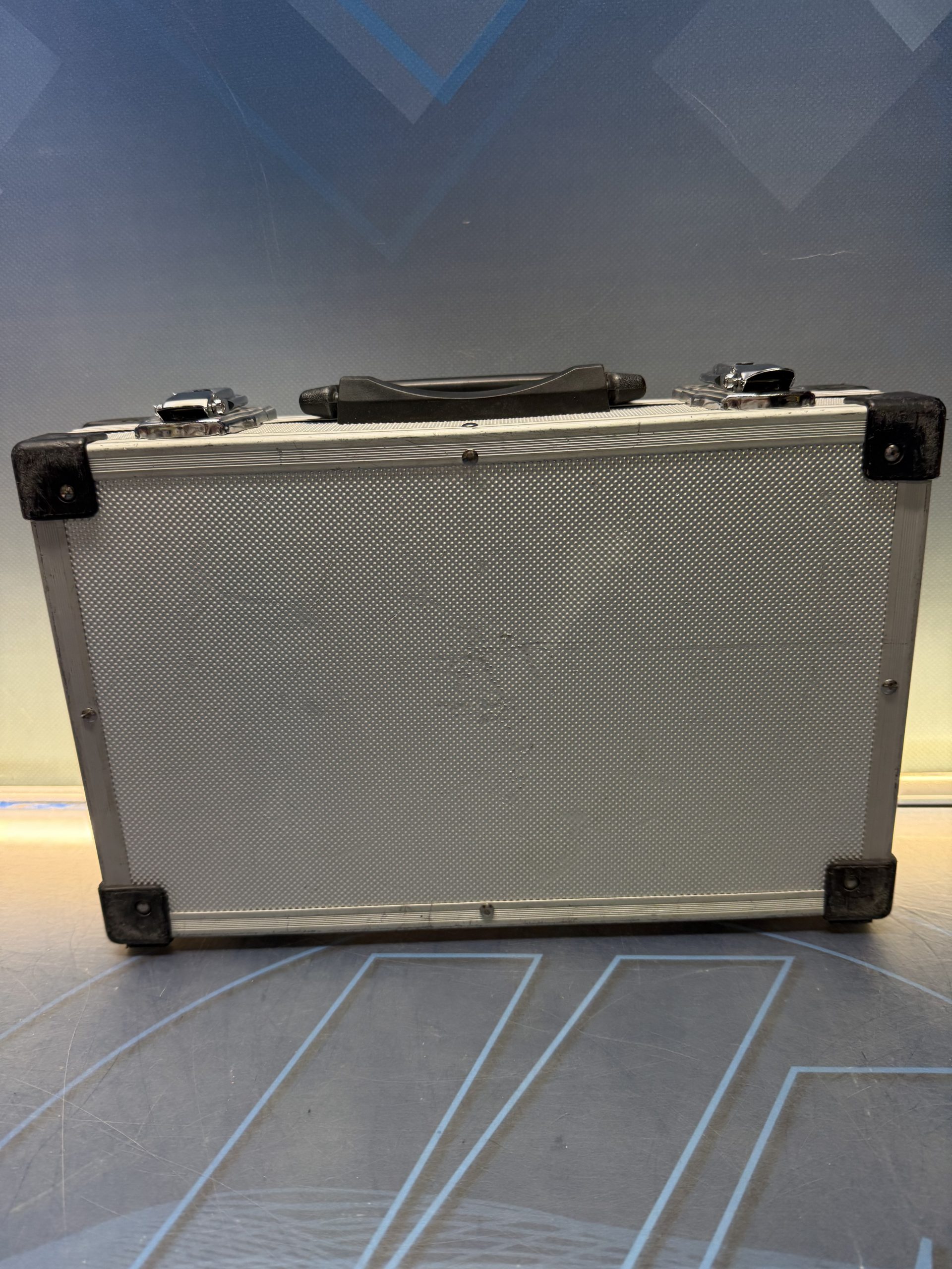 Image_20251002_093657_601 Maletín Tester Monitor, IPC tester, 9600ST 12V 7″ - Imagen 5