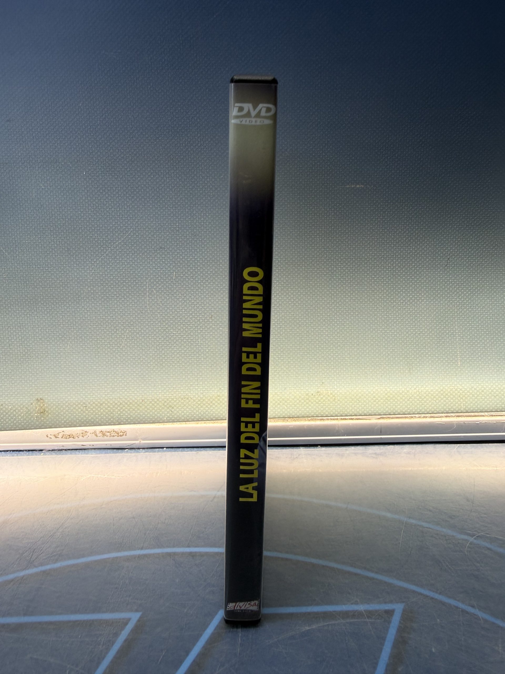 Image_20251006_103838_470 La luz del fin del mundo - DVD - Imagen 3