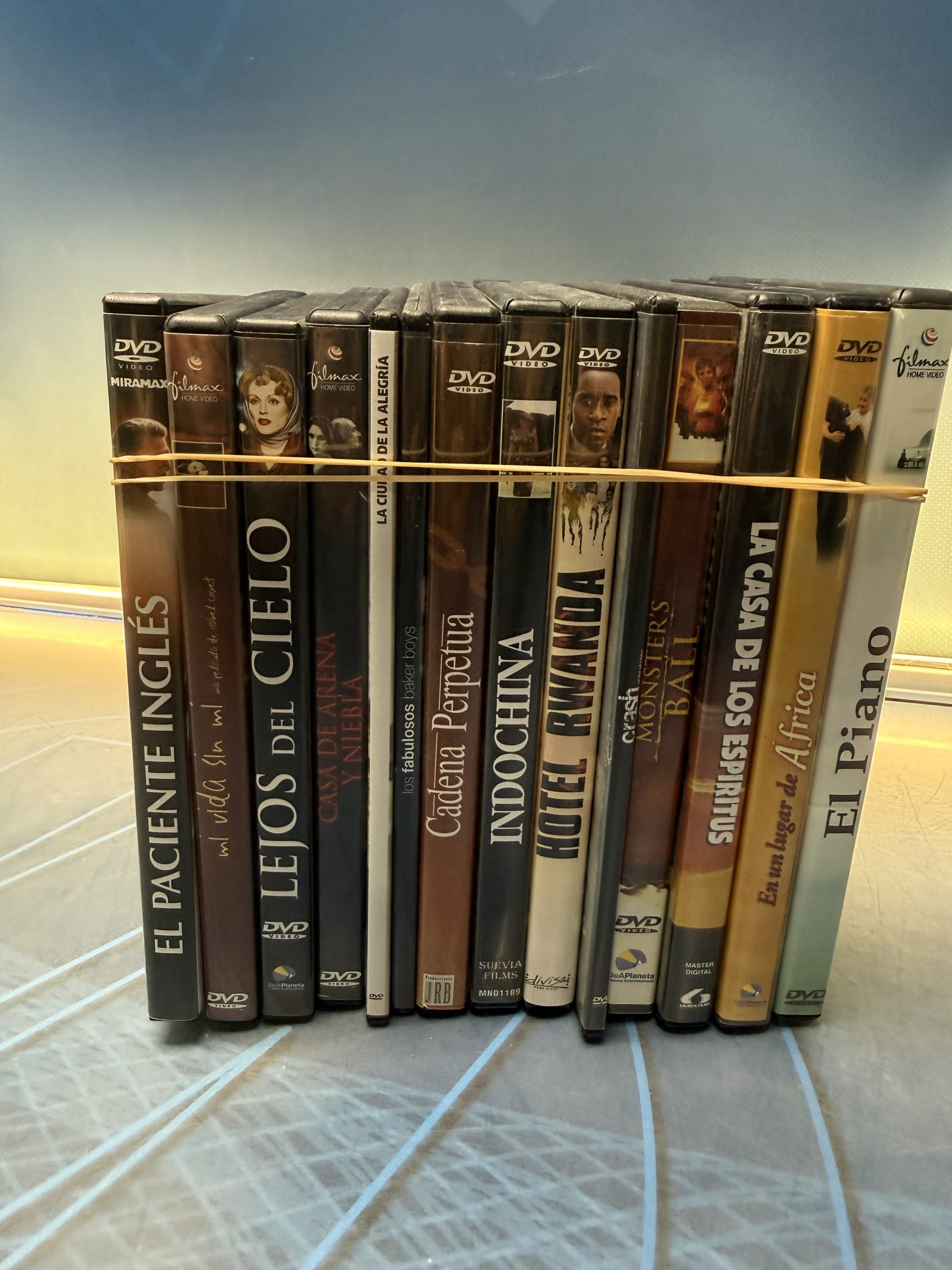 Image_20251006_105936_298 Lote 14 DVD's drama - Imagen 3