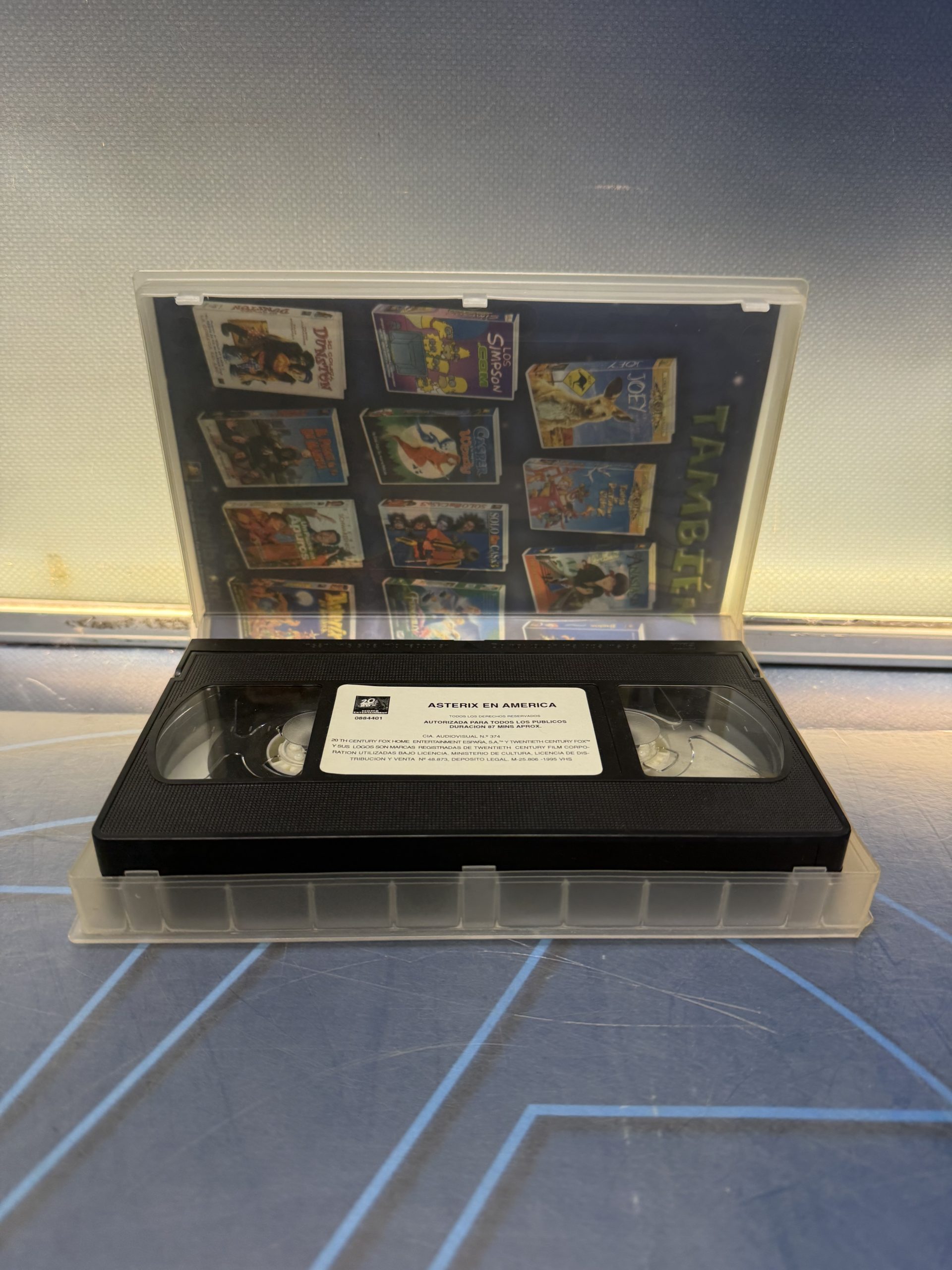 Asterix en America - VHS - Imagen 4