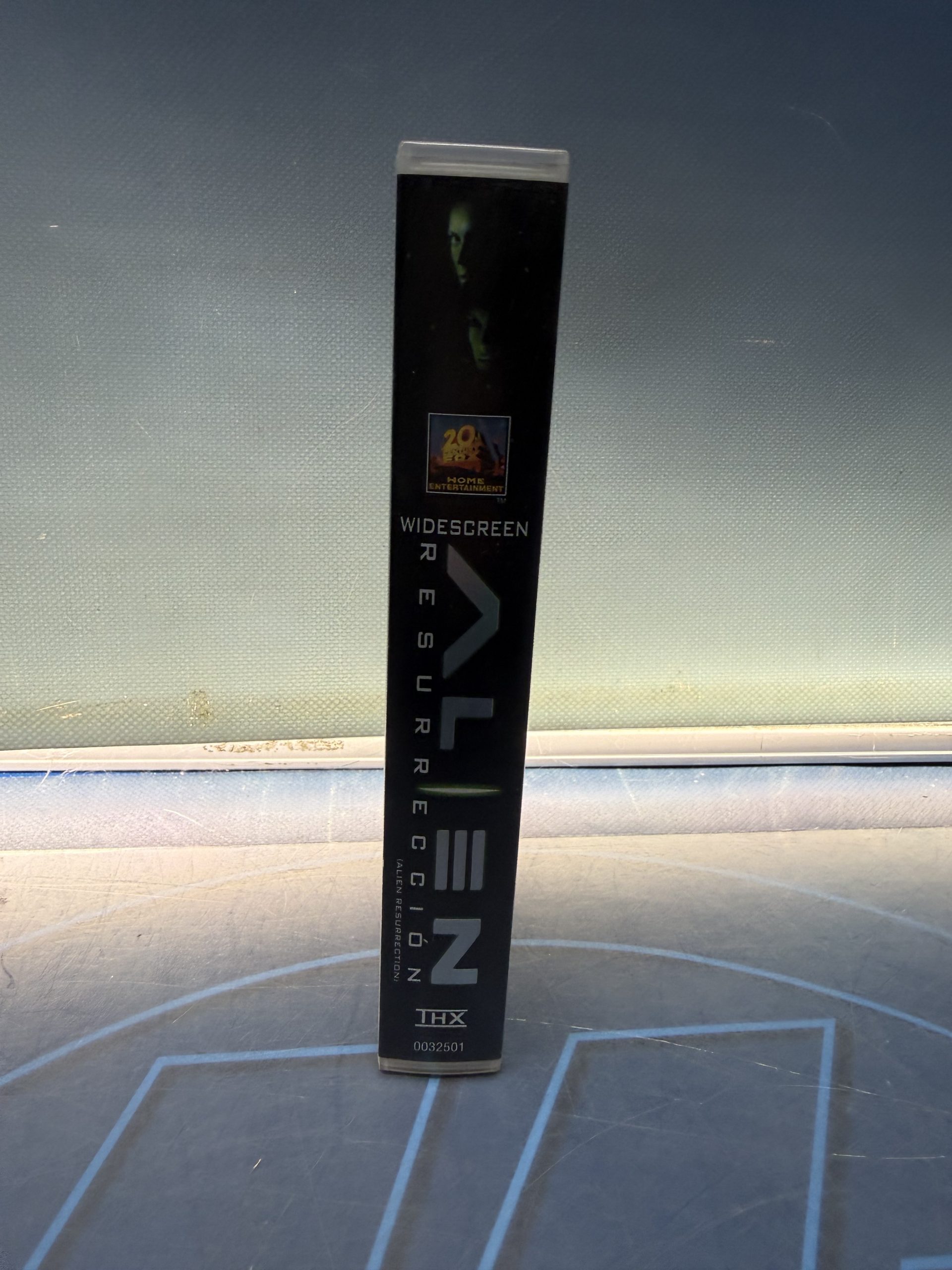 Alien Resurrecion - VHS - Imagen 3