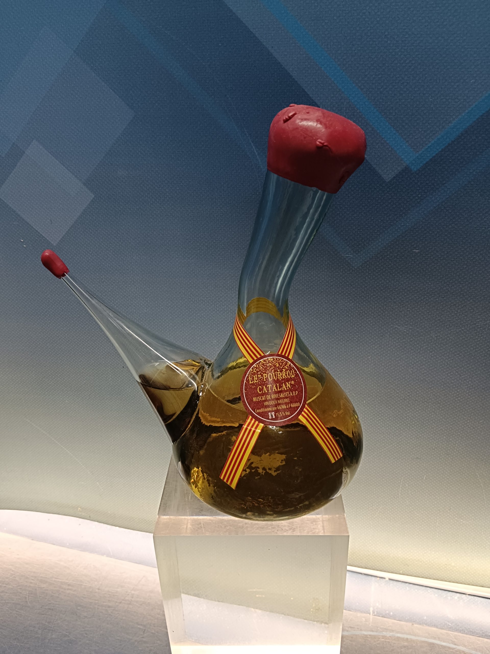 porron le pourrou catalan, botella, precintada, Muscat de rivesaltes
