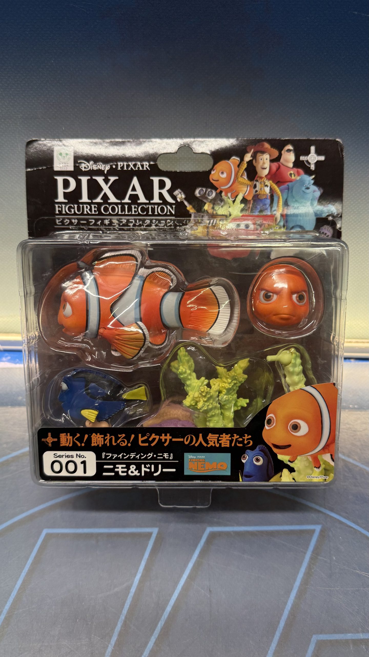 Figura Buscando a Nemo Disney Pixar Numero 001